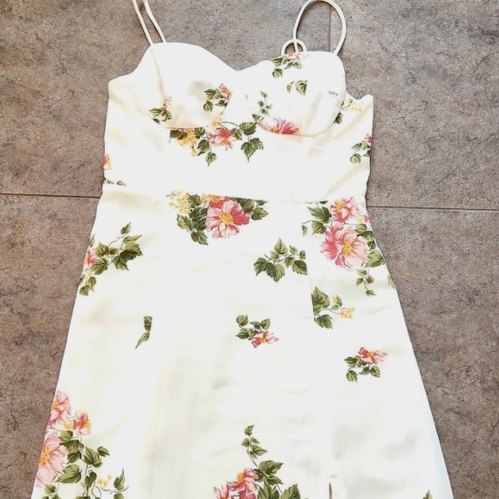NWOT..N.L.W MAXI DRESS